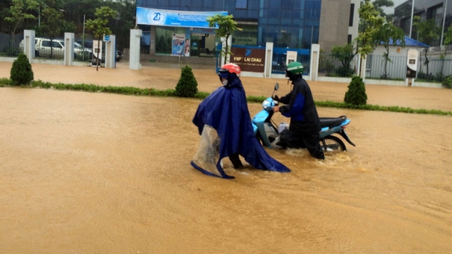 Thừa Thiên- Huế hoãn đại hội Đảng bộ tỉnh để tập trung khắc phục hậu quả lũ lụt